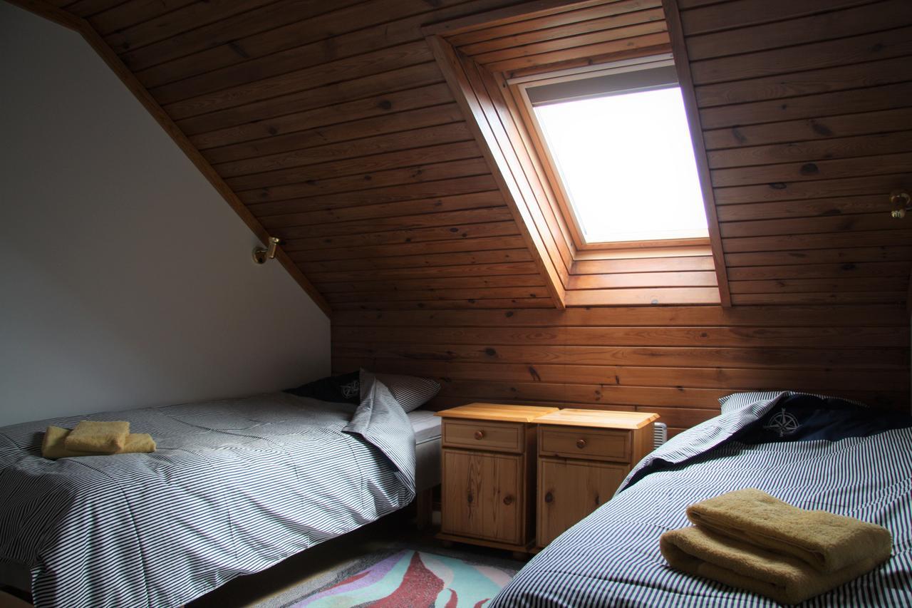 Heltermaa Hostel Экстерьер фото