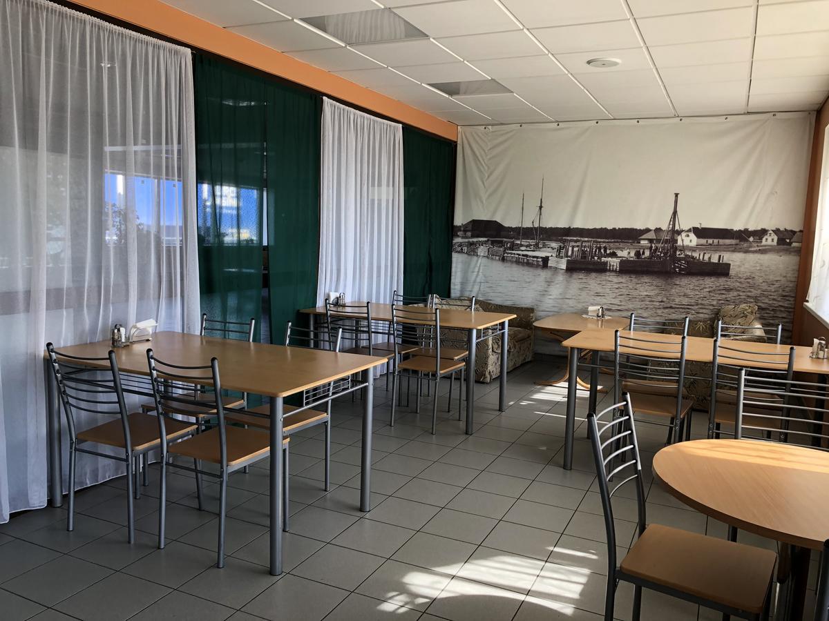 Heltermaa Hostel Экстерьер фото
